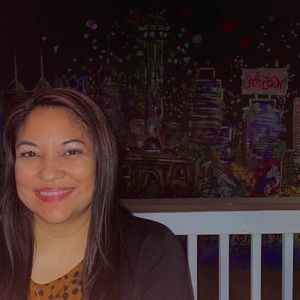 Meet your Posher, Sara